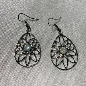 Flower Drop Silver Earrings Light Blue Crystal